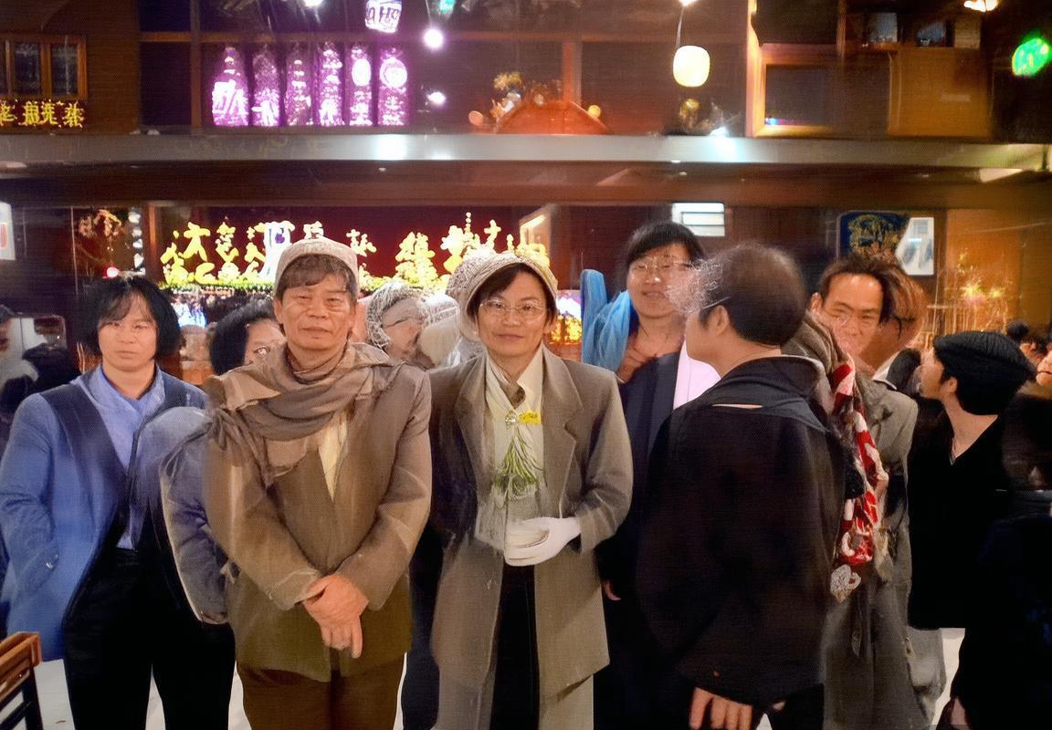 弗兰克创欧冠主场零封纪录，战术压制与团队凝聚力共铸欧冠胜利